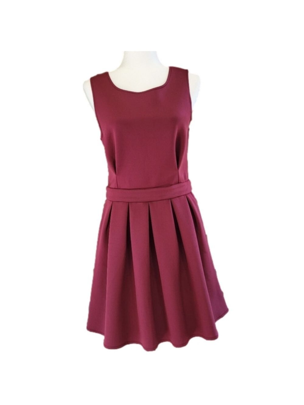 Skater Dress Open Scallop Back Sleeveless Burgandy Size Large EUC